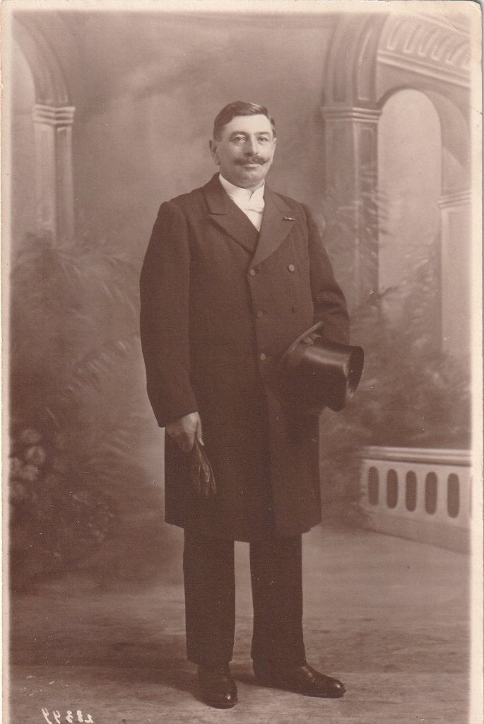 fotokaart  -   man, Verzenden, Voor 1940, Zo goed als nieuw