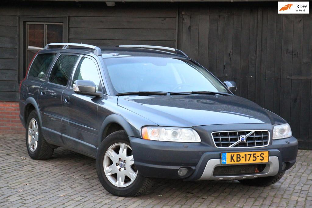 Volvo XC70 2.4 D5 Ocean Race Xenon/Leer/Parkeersensor/Apk 03, Automaat, 1694 kg, Zwart, 197 €/maand