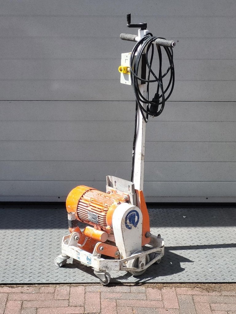 floor Iq  vloerfreesmachines, Doe-het-zelf en Verbouw, Gereedschap | Freesmachines, Zo goed als nieuw, Elektrisch, Betonfrees