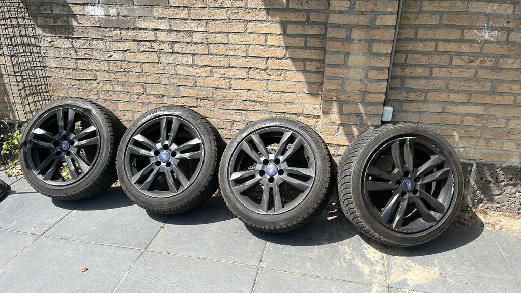 Winterbanden oa Ford Volvo 17 inch, Ophalen, Gebruikt, Banden en Velgen, 17 inch