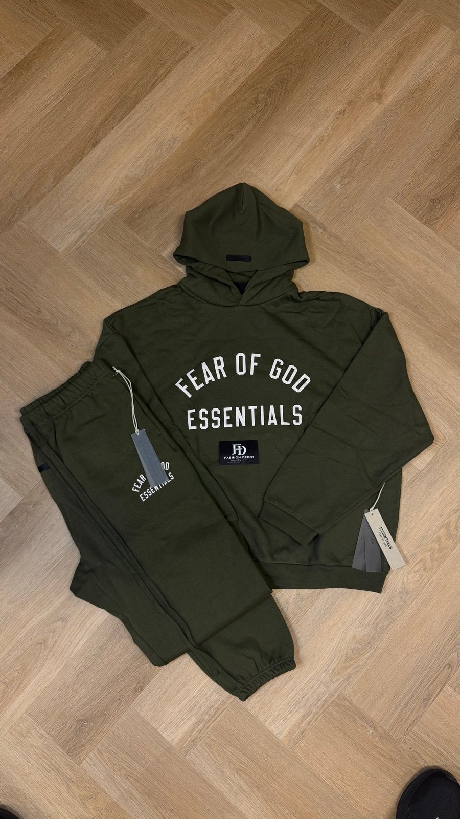 Fear of God Essentials Trainingspak - Nieuw met labels, Ophalen of Verzenden, Nieuw