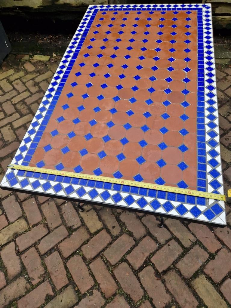 Prachtige Marokkaanse zellige tafel met tegels - Eyecatcher!, Ophalen, 100 tot 150 cm, Marokkaans, Overige materialen