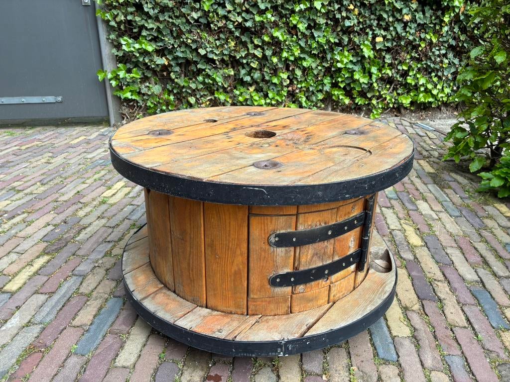 Mooie haspeltafel, Tuin en Terras, Ophalen, Gebruikt, Rond, Hout