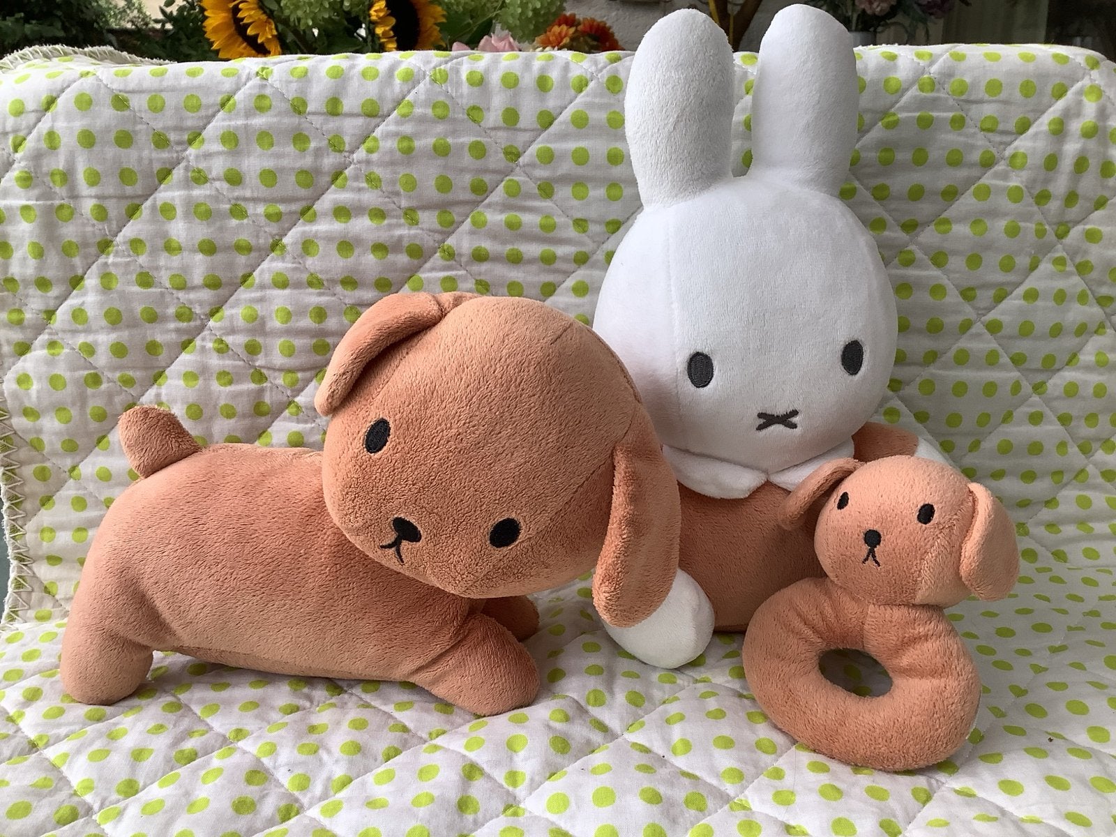 Nijntje Miffy knuffelset met rammelaar - steun KIKA, Overige merken, Met geluid, Konijn, Nijntje