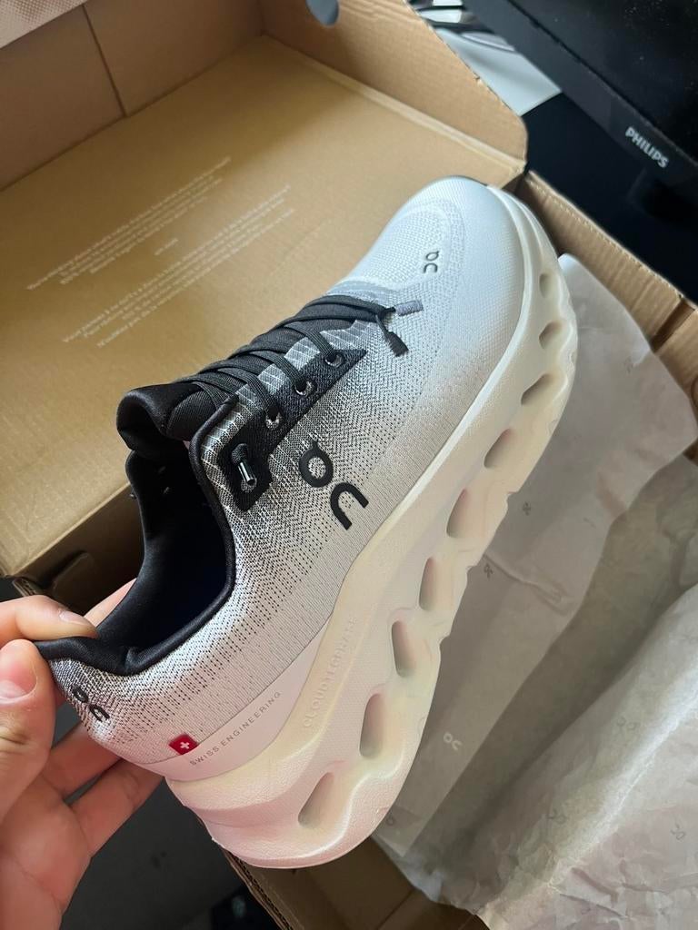 On Cloudmonster 2 hardloopschoenen - Nieuw in doos, Ophalen of Verzenden, Nieuw, Wit, Sneakers of Gympen