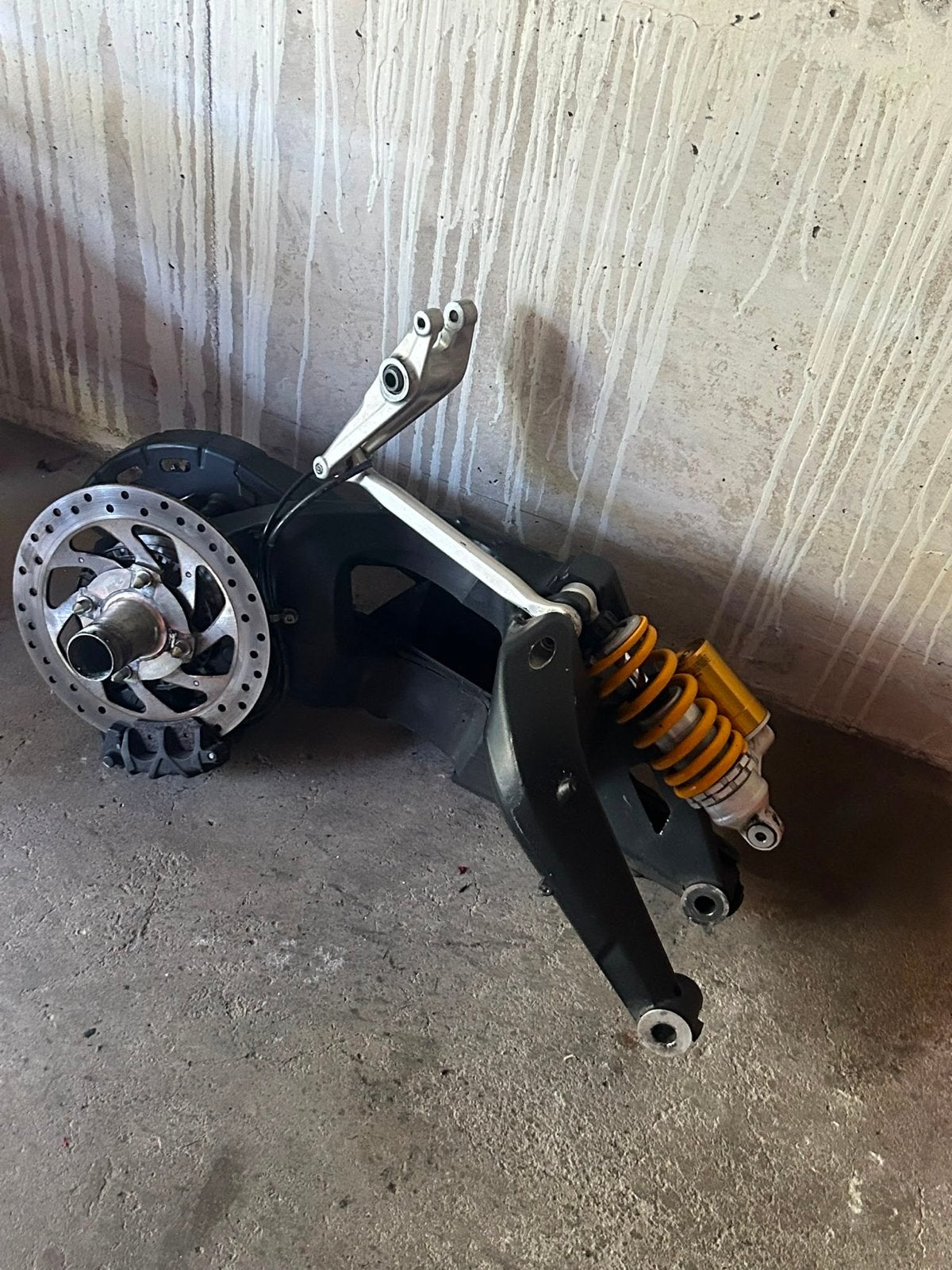 Ducati Diavel 1260S Achterbrug compleet (2019-2022), Motoren, Ophalen, Gebruikt
