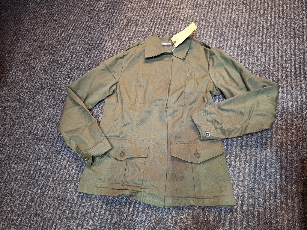 oude olijfgroene katoenen werkvest Belgisch leger Dames, Ophalen of Verzenden, Landmacht, Overige gebieden, Kleding of Schoenen