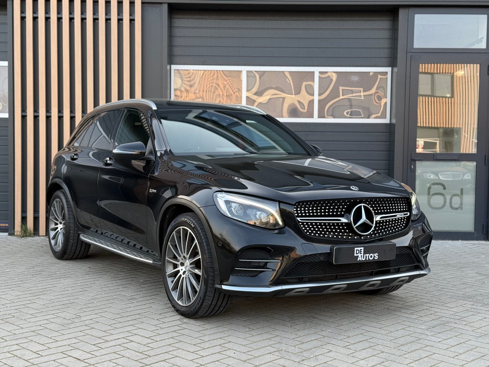 Mercedes GLC 43 AMG / PANO / CARBON / 367 PK / VOL!, Auto's, Mercedes-Benz, Automaat, Parkeerassistent, 367 pk, Vierwielaandrijving