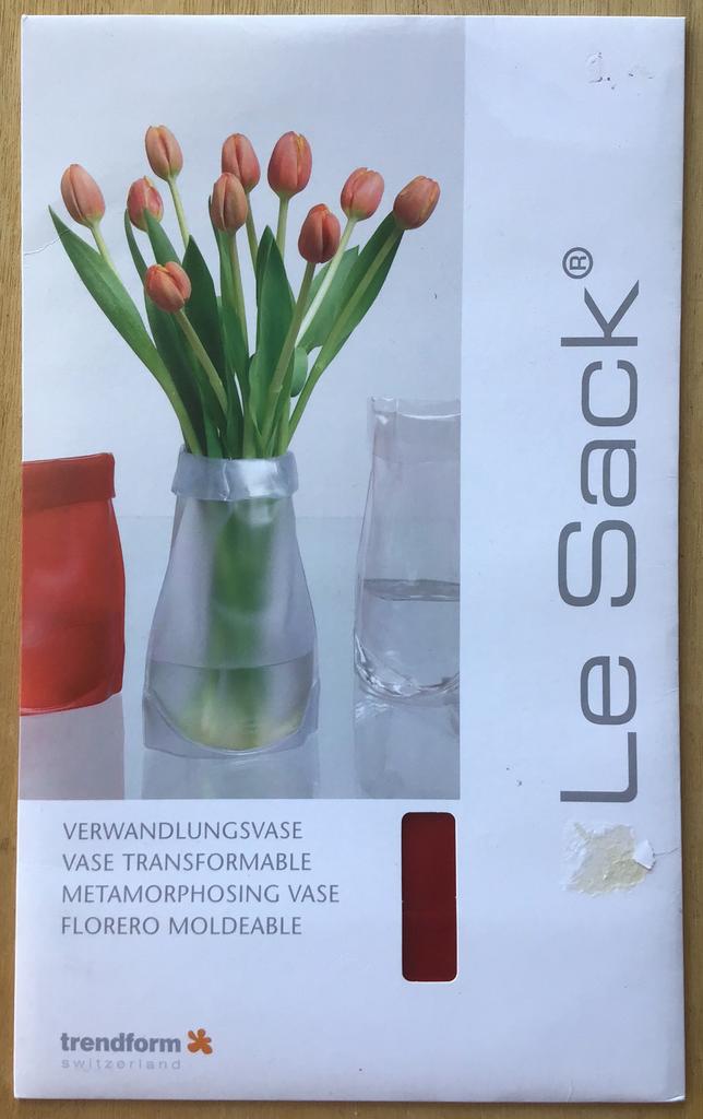 Trendform flexibele mat rode vaas Le Sack - NIEUW, Kunststof, Nieuw, Ophalen of Verzenden, Minder dan 50 cm