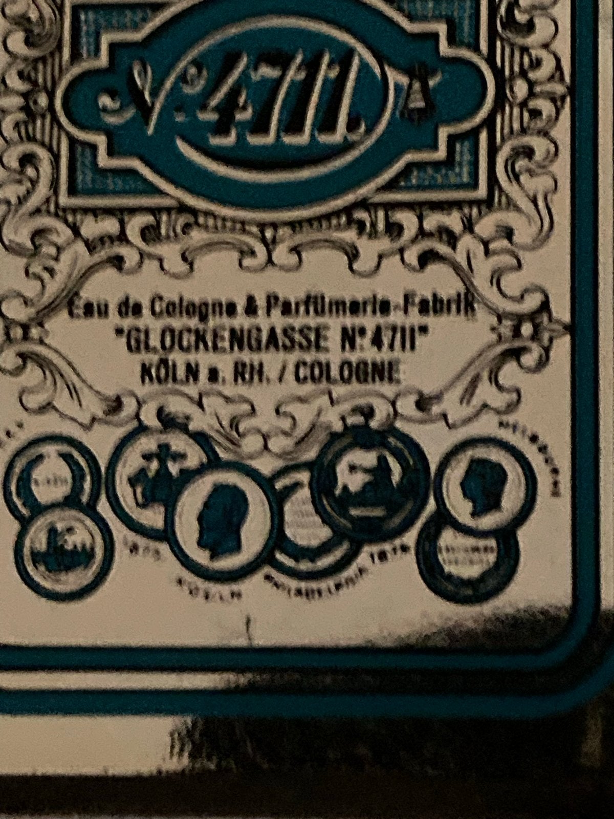 Goudkleurige flacon 4711 Kolnisch Wasser, Ophalen of Verzenden, Gebruikt