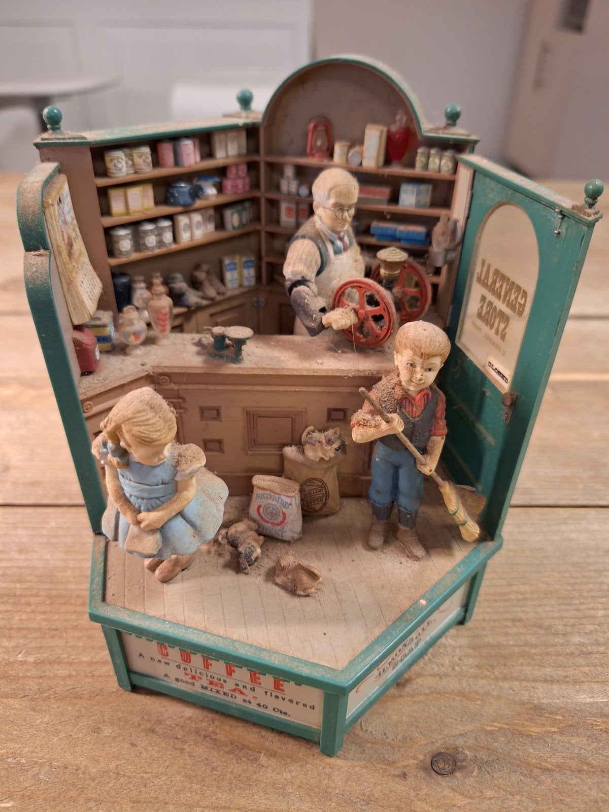 Oud Muziekdoosje 'Franklin General Store' - Opknapper, Ophalen of Verzenden