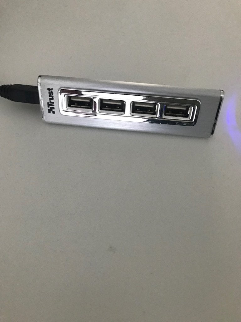 Trust USB Hub 4 poorten - Zilver, Computers en Software, USB Sticks, Gebruikt, 2 TB of meer, Ophalen of Verzenden