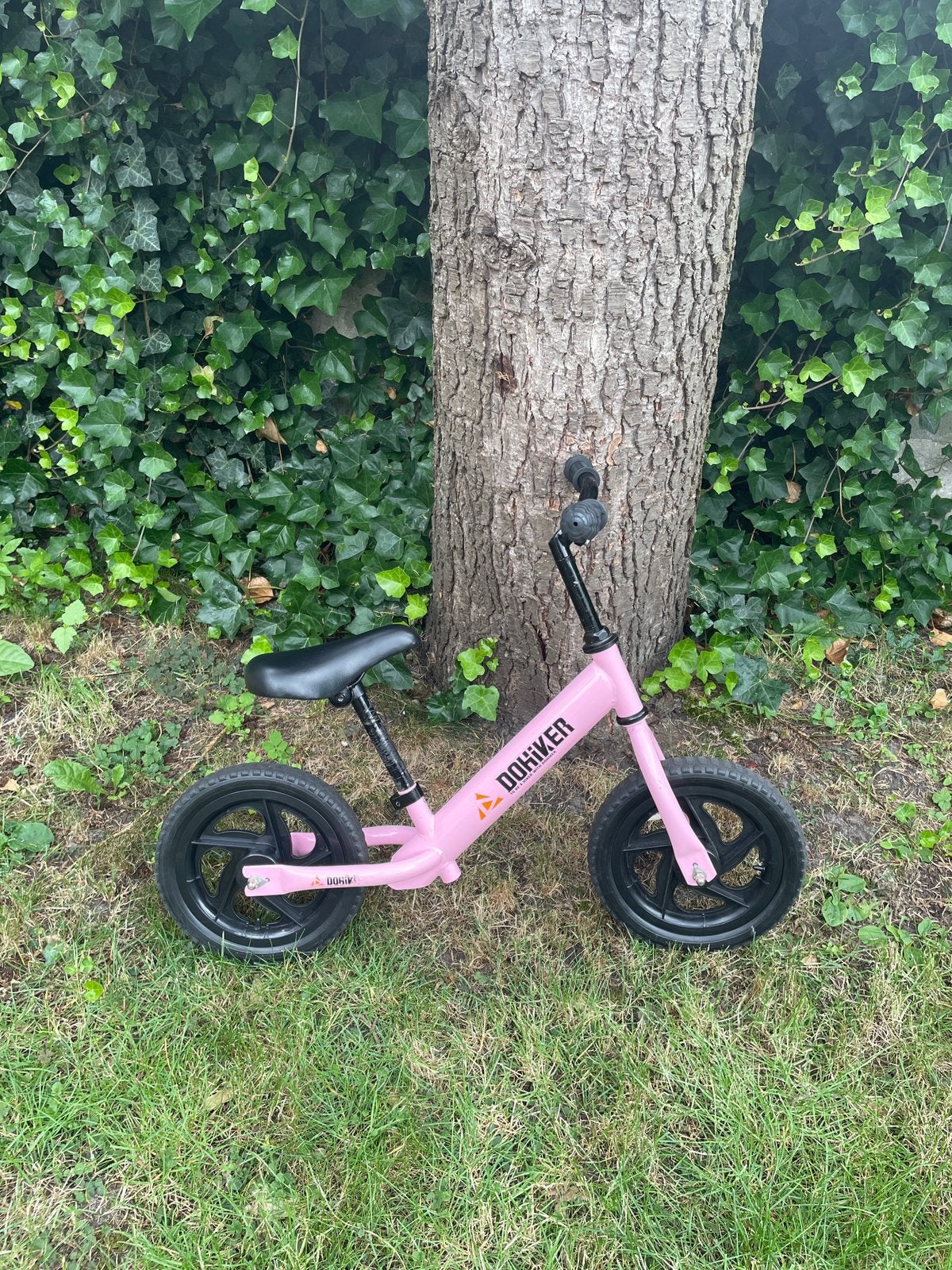 Dohiker Loopfiets Meisjes (Roze) - Verstelbaar Zadel & Stuur, Ophalen, Zo goed als nieuw, Loopfiets