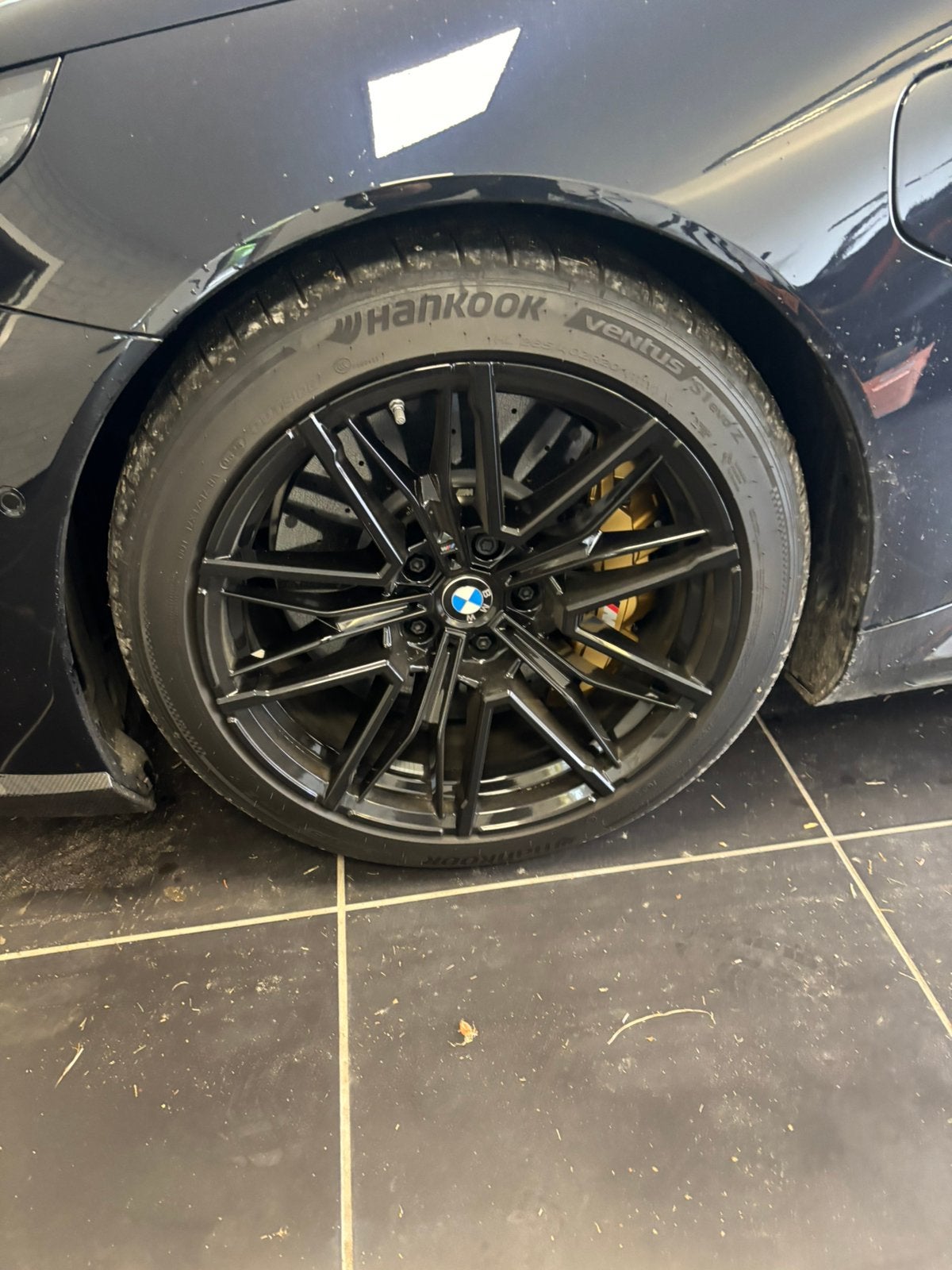 Bmw  M5  wielen +achter demper, Ophalen, Gebruikt, BMW