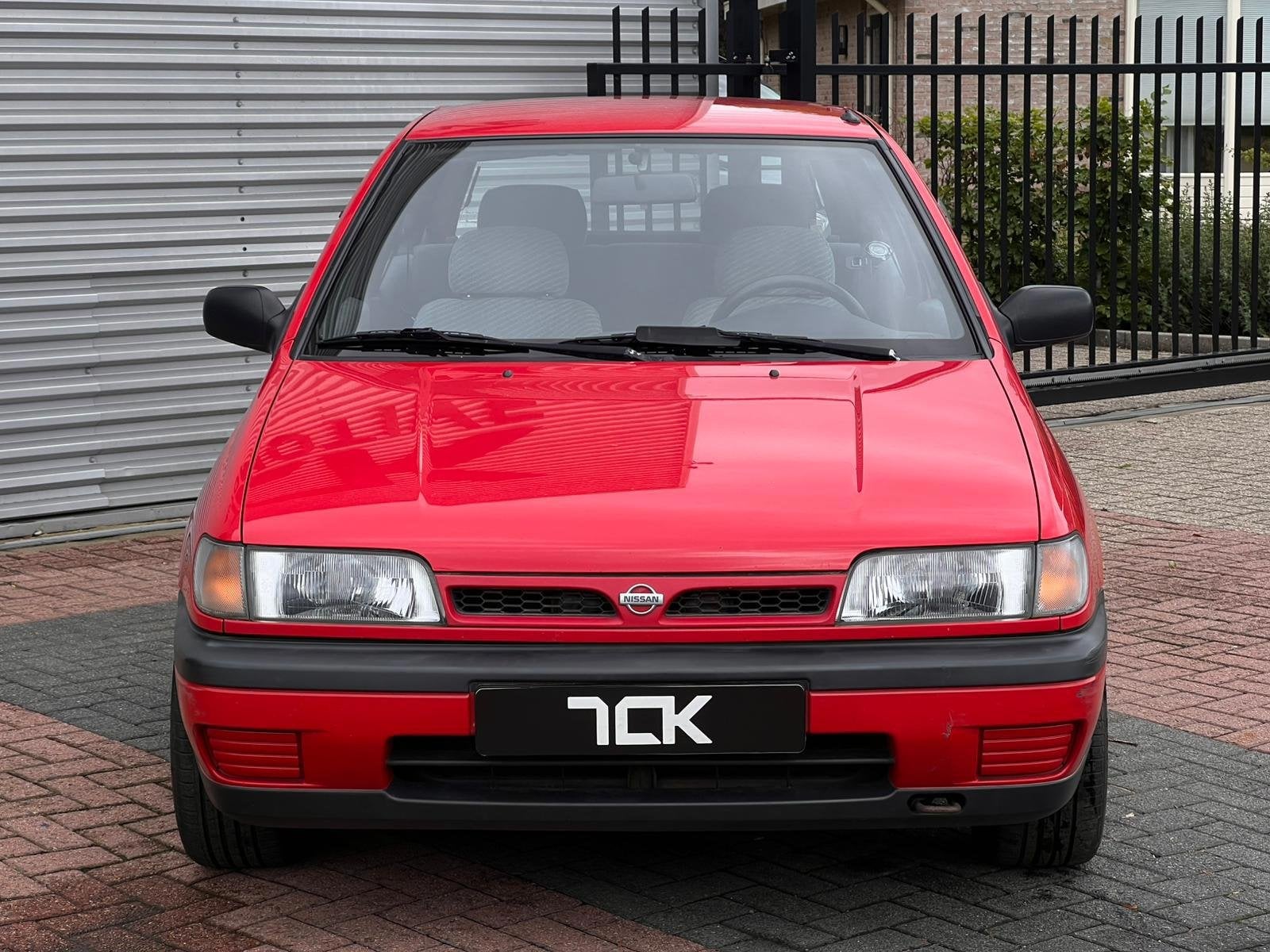 Nissan Sunny 1.6 LX, Auto's, Nissan, Stof, 4 cilinders, Origineel Nederlands, Bedrijf