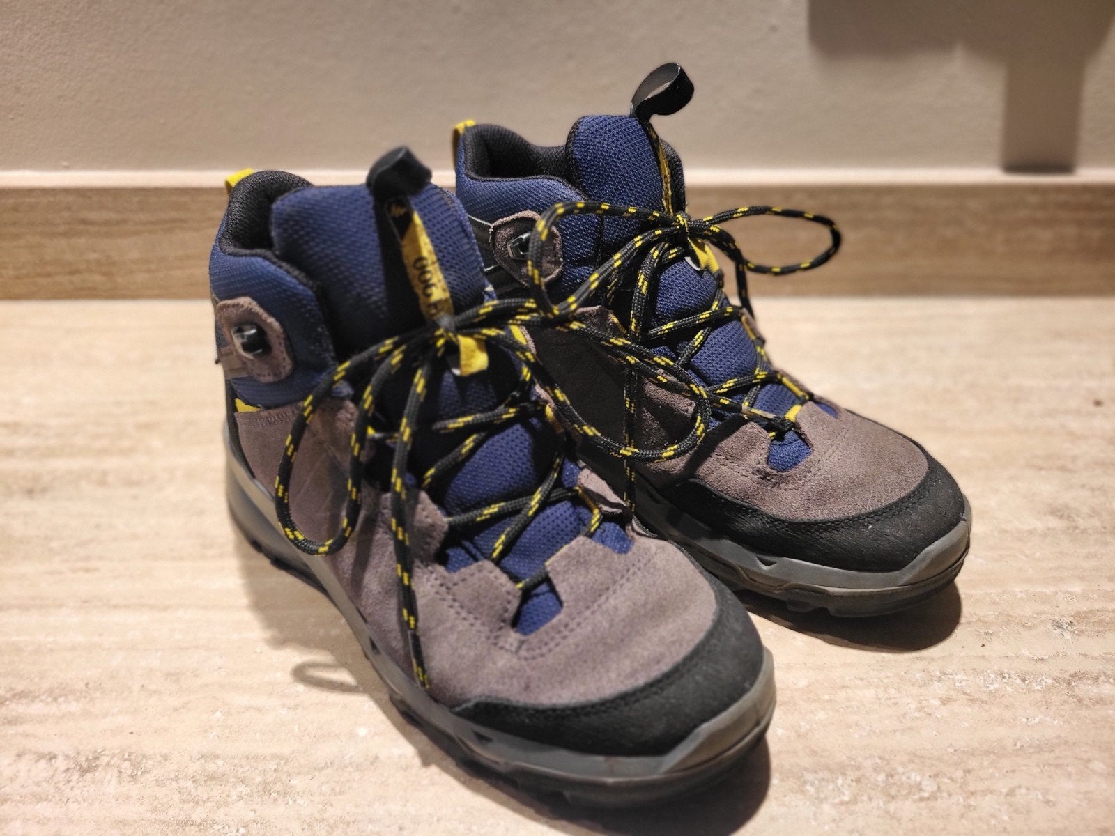QUECHUA Decathlon wandelschoenen maat 35, goede staat, Ophalen of Verzenden, Gebruikt, Schoenen