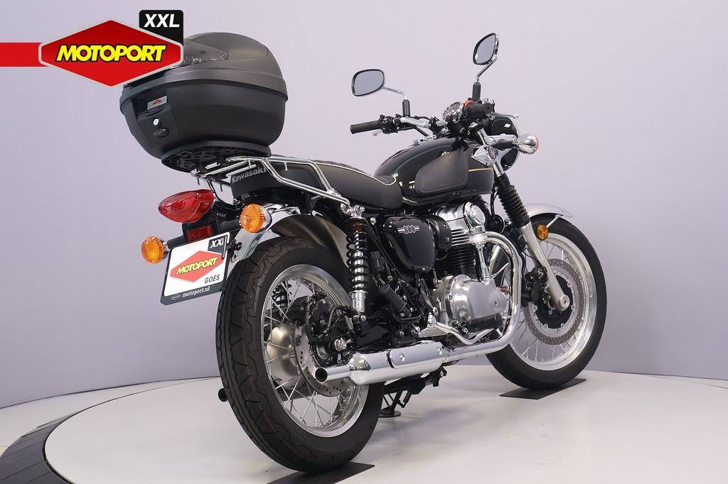 Kawasaki W800, Chopper, Bedrijf
