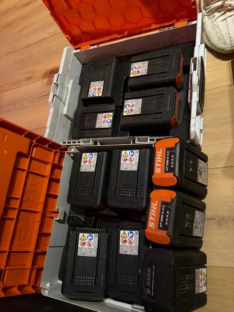 Stihl ap 500 s/c accu 7 stuks €250 per stuk, Ophalen of Verzenden, Zo goed als nieuw