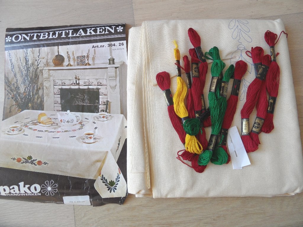 Boerenbond tafelkleed om te borduren zie foto's, Ophalen of Verzenden, Nieuw, Handborduren, Borduurpakket