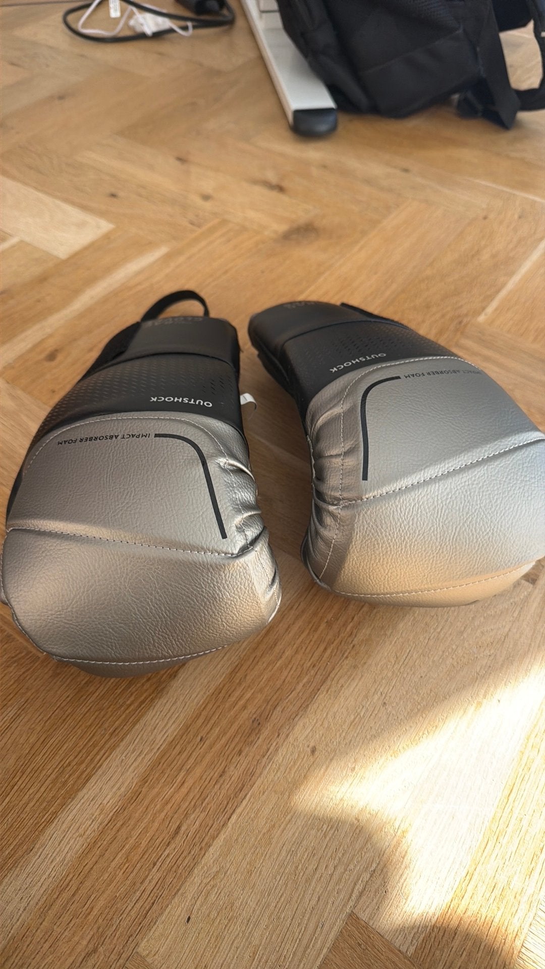 Outshock bokshandschoenen Heavy Bag Gloves 900 – nieuw, Ophalen of Verzenden, Nieuw, Bokshandschoenen