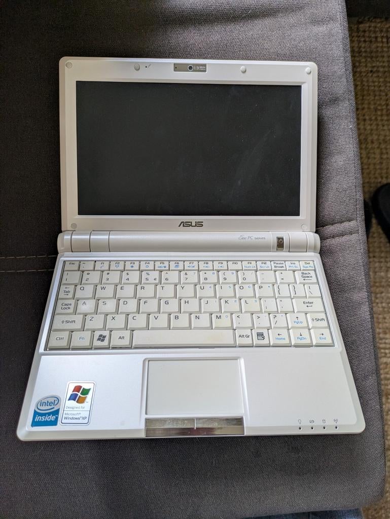 ASUS EEE PC 900 Netbook - Nieuwstaat, Computers en Software, Windows Laptops, Ophalen of Verzenden, Zo goed als nieuw