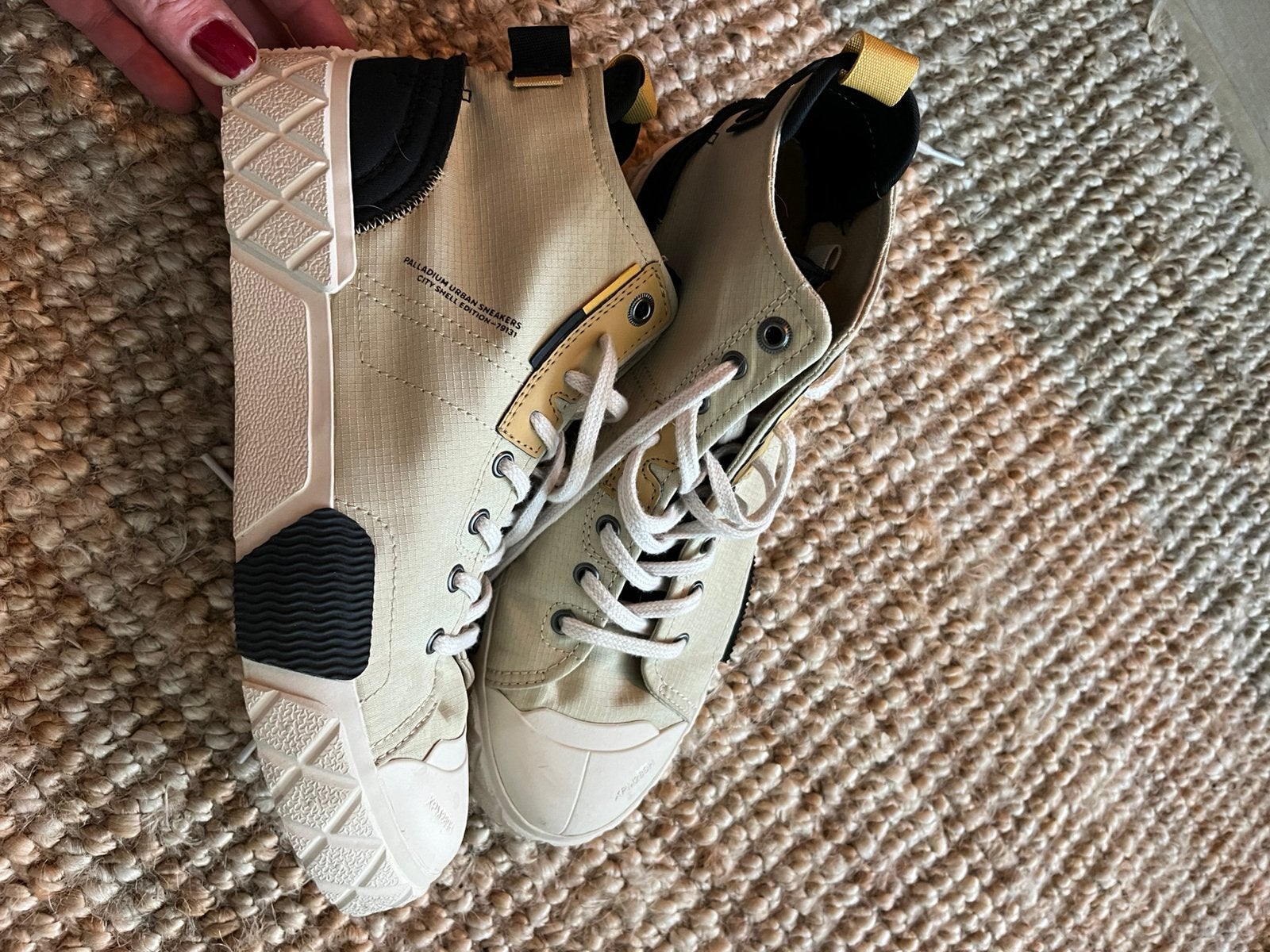 Palladium half hoge sneakers Maat 41, Ophalen of Verzenden, Zo goed als nieuw
