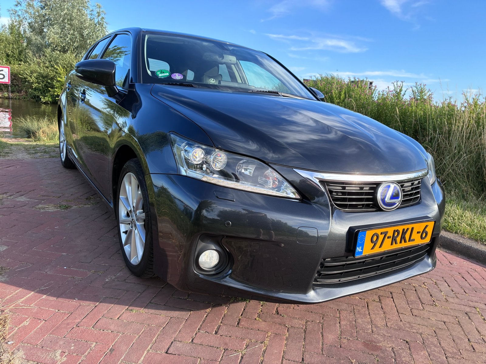 Lexus CT-H 200H 1.8 Hybrid 2011 Grijs, Auto's, Lexus, Euro 5, Origineel Nederlands, CT-H, Te koop