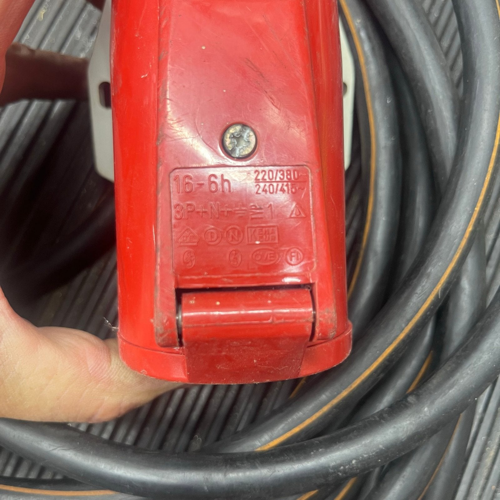 380v Stroomkabel 10 meter met CEE 16A 5-polige stekker, Doe-het-zelf en Verbouw, Elektra en Kabels, Ophalen of Verzenden, Gebruikt