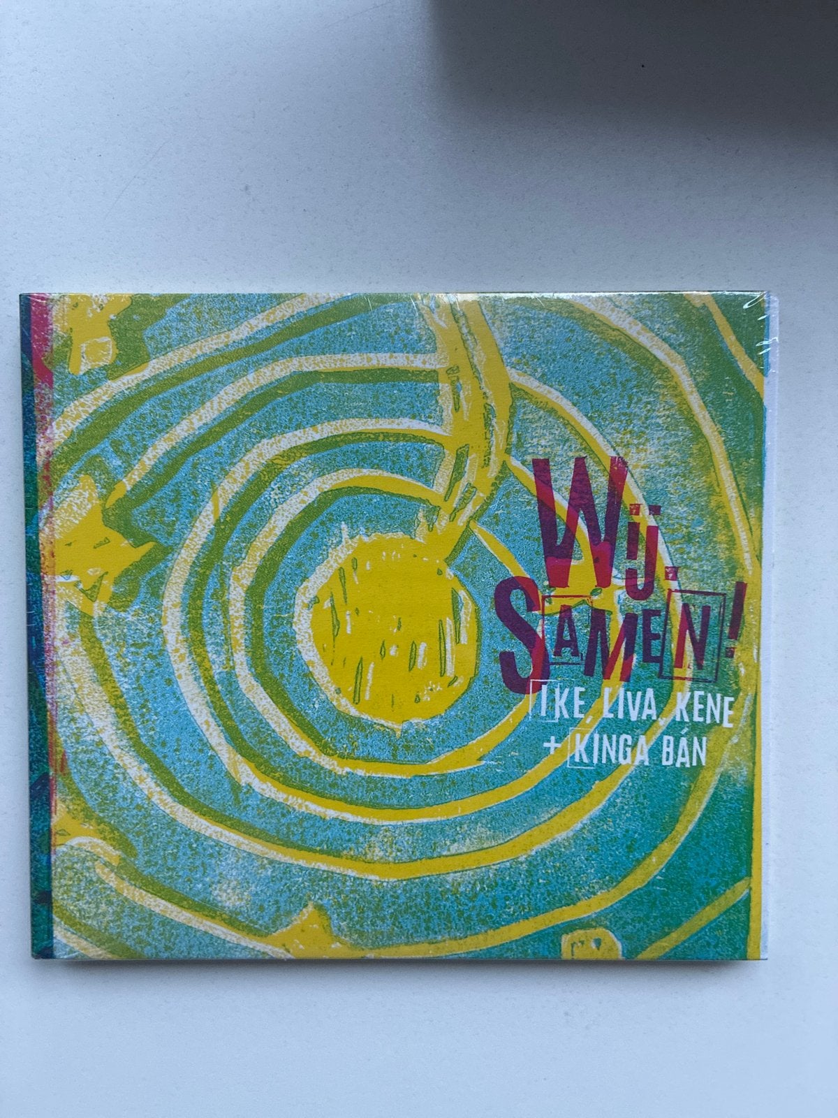 CD Wij Samen! TKE LIVA KENE + KINGA BAN - Nieuw in verpakkin, Ophalen of Verzenden, Nieuw in verpakking, Album, Inclusief doosje