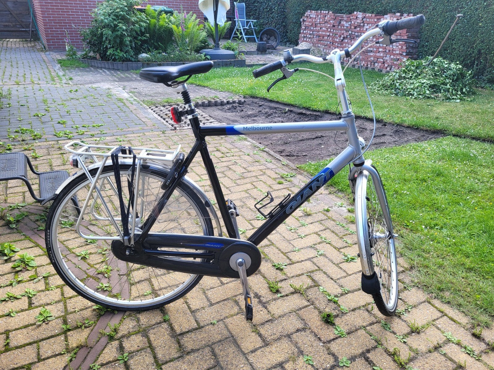 GIANT fiets met werkende dynamo en bagagedrager, Ophalen, Gebruikt, Giant