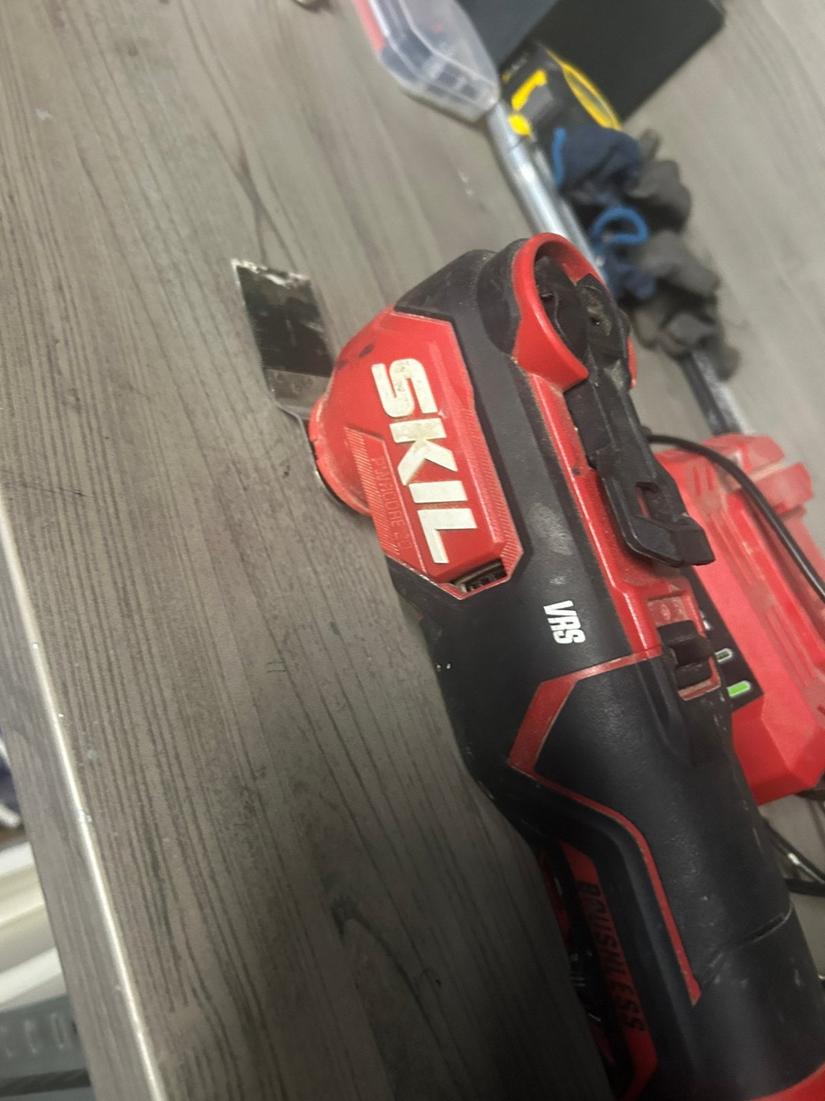 Skil multitool 20v max 2 ah, Ophalen of Verzenden, Gebruikt
