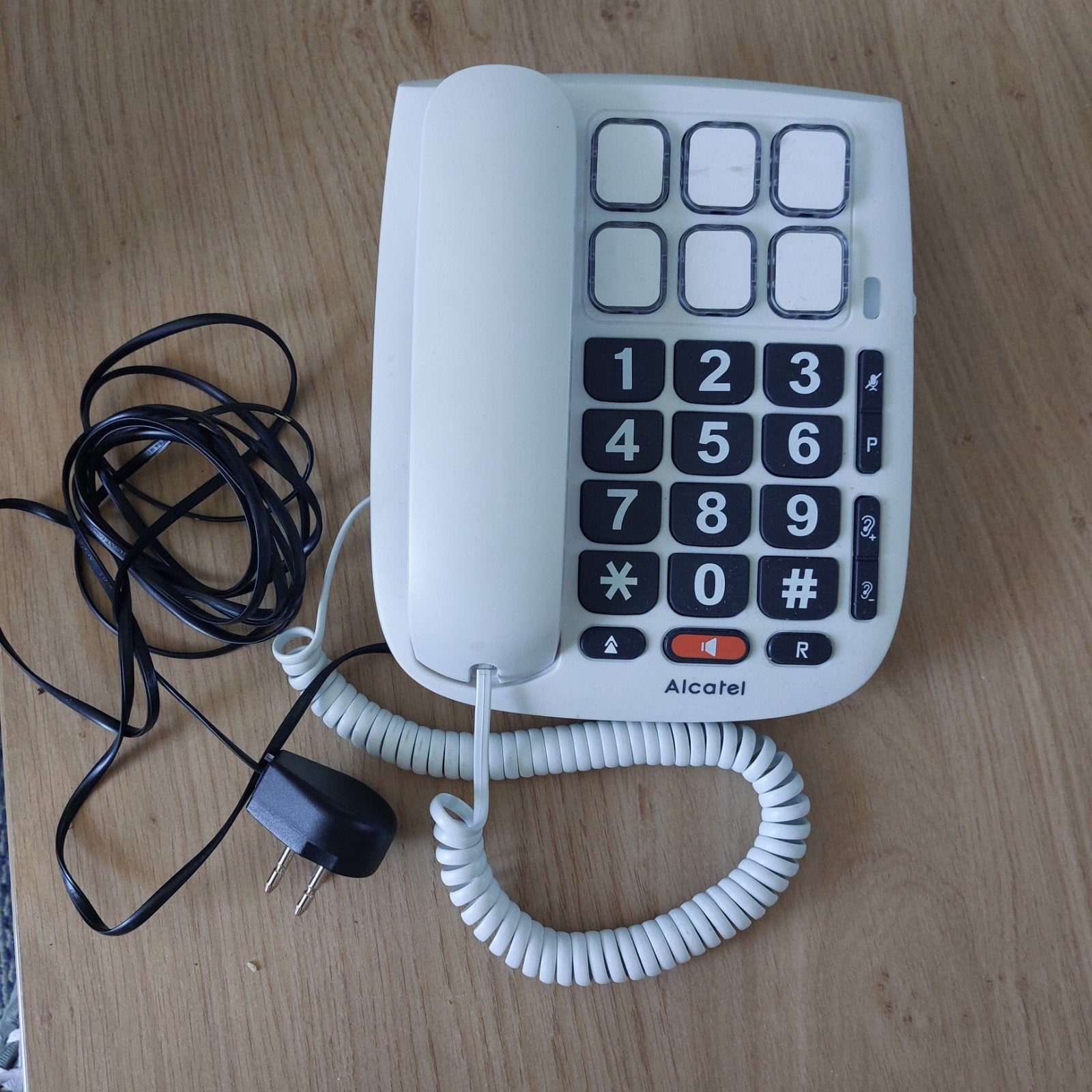 Alcatel vaste telefoon met grote toetsen, Ophalen of Verzenden, Zo goed als nieuw