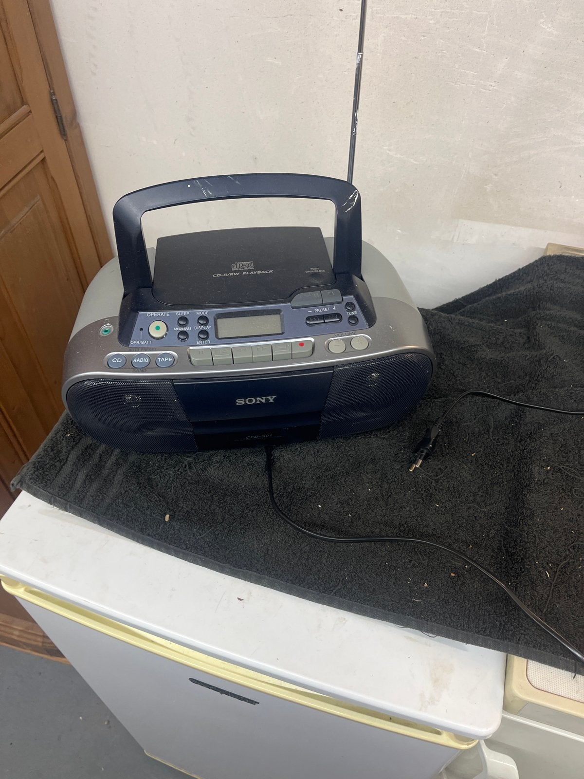 Sony CD Radio Cassette Speler - Draagbaar, Ophalen, Gebruikt, Cassettedeck, Draagbaar