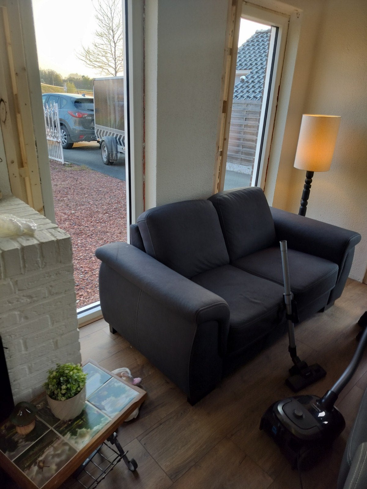 2 zo goed als nieuwe banken met stevige zitting, Ophalen, Zo goed als nieuw, 75 tot 100 cm