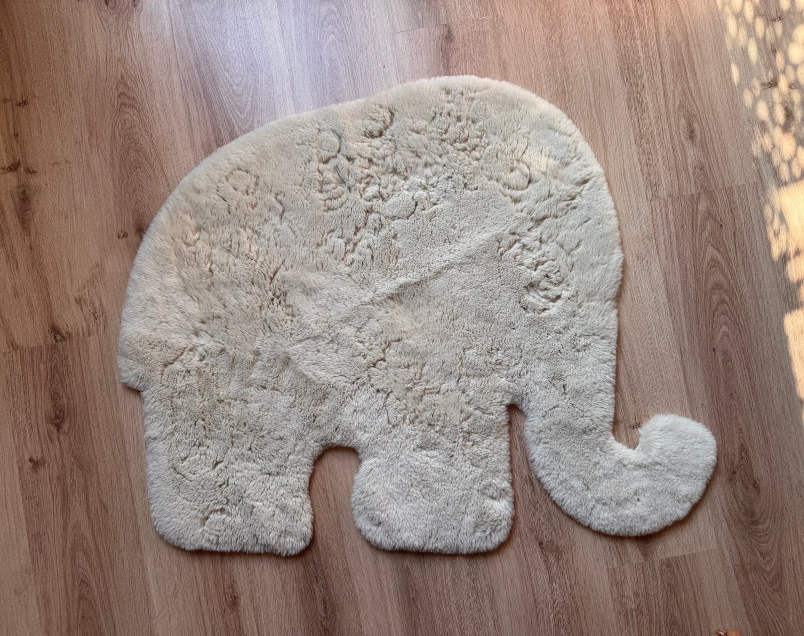Little Olly Huggy Olifant vloerkleed – crème – 80  100 cm, Beige, Overige merken, Kleed of Kussen, Ophalen of Verzenden