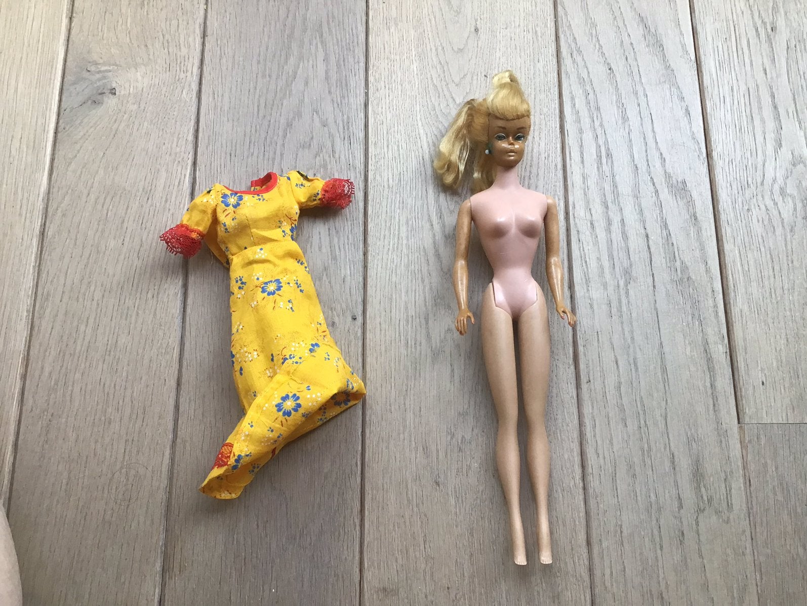 Barbie Midge Swirl Ponytail vintage 1958-1962 met grean ears, Ophalen of Verzenden, Gebruikt