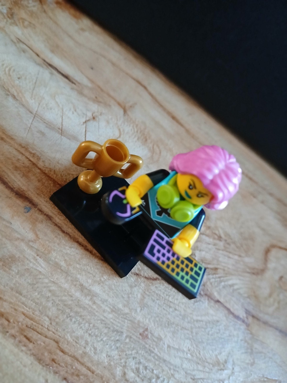 lego minifigure series 25 E-Sports Gamer, Ophalen of Verzenden, Nieuw, Minifiguur, Lego