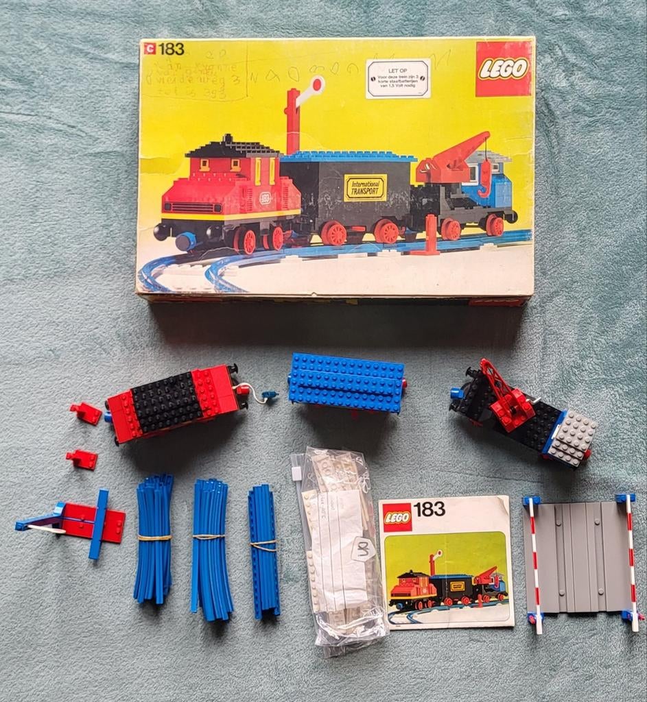Lego trein 4,5 Volt locomotief, wagons, doos, boekje set 183, Compleet, Gebruikt, Lego, Ophalen of Verzenden