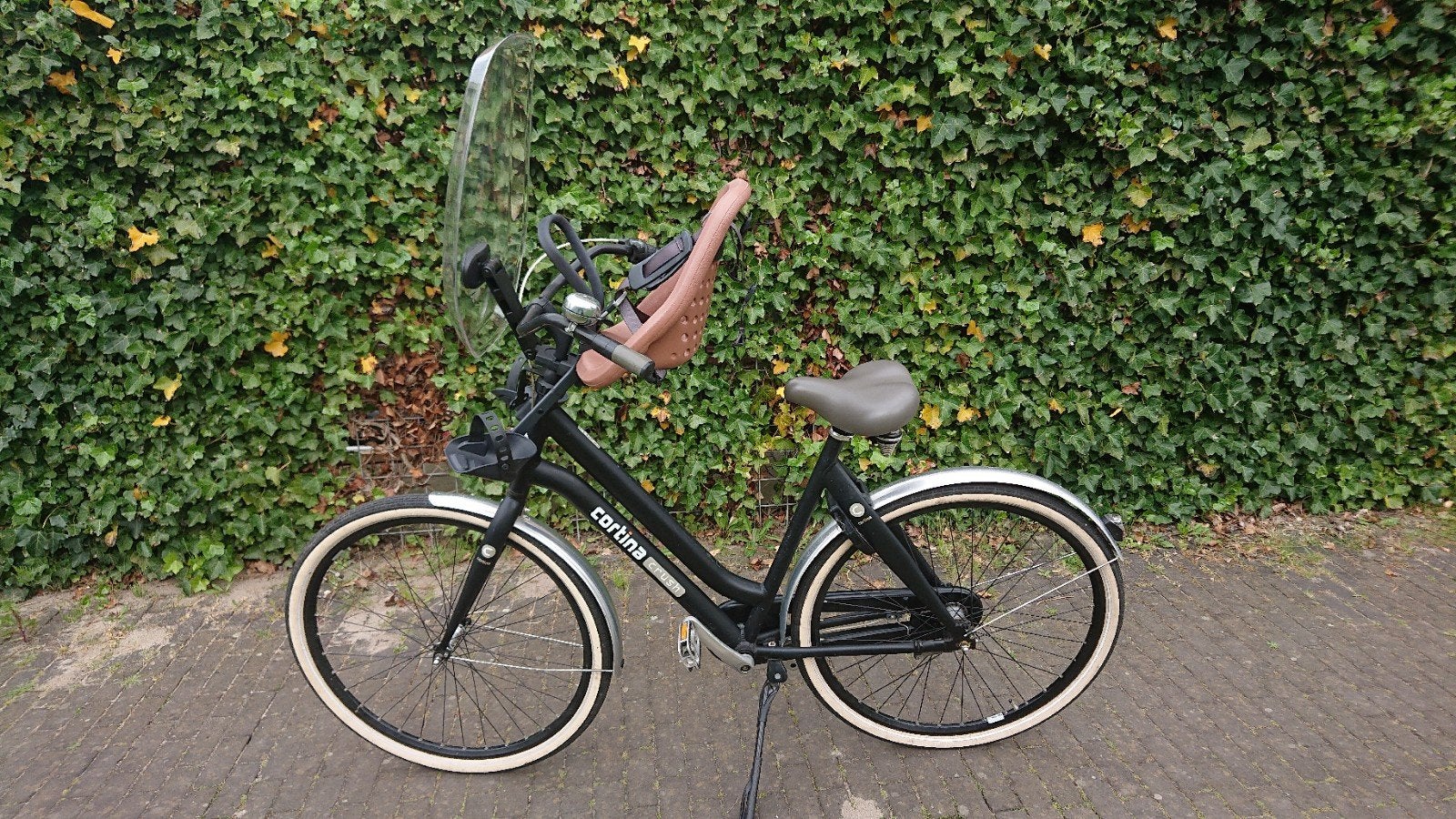 Cortina Crush 3 versnellingen 28 inch wielen framemaat 57 cm, Fietsen en Brommers, Fietsen | Dames | Moederfietsen, Versnellingen