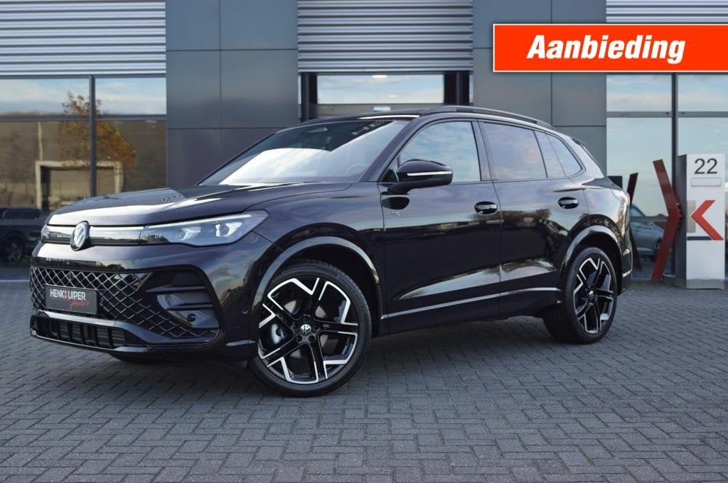 Volkswagen TIGUAN 1.5 eTSI DSG R-Line Black st 150pk /Leer/P, Automaat, Huisgarantie, Zwart, Leder