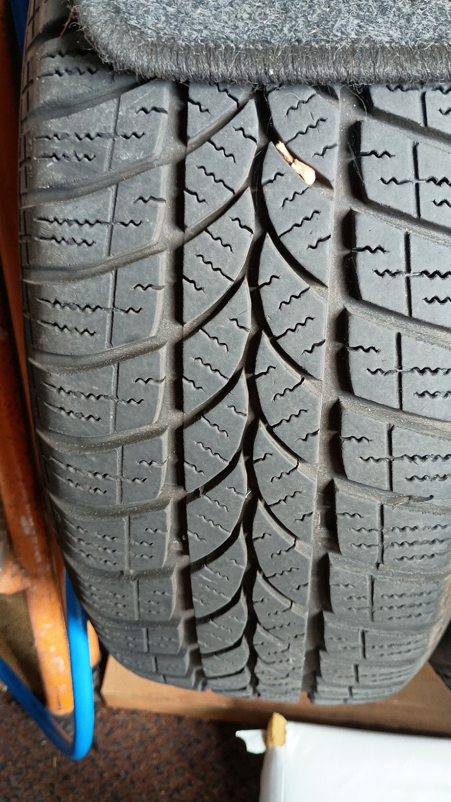 Winterbanden voor Toyota Auris, Ophalen, Gebruikt, 16 inch, Band(en)
