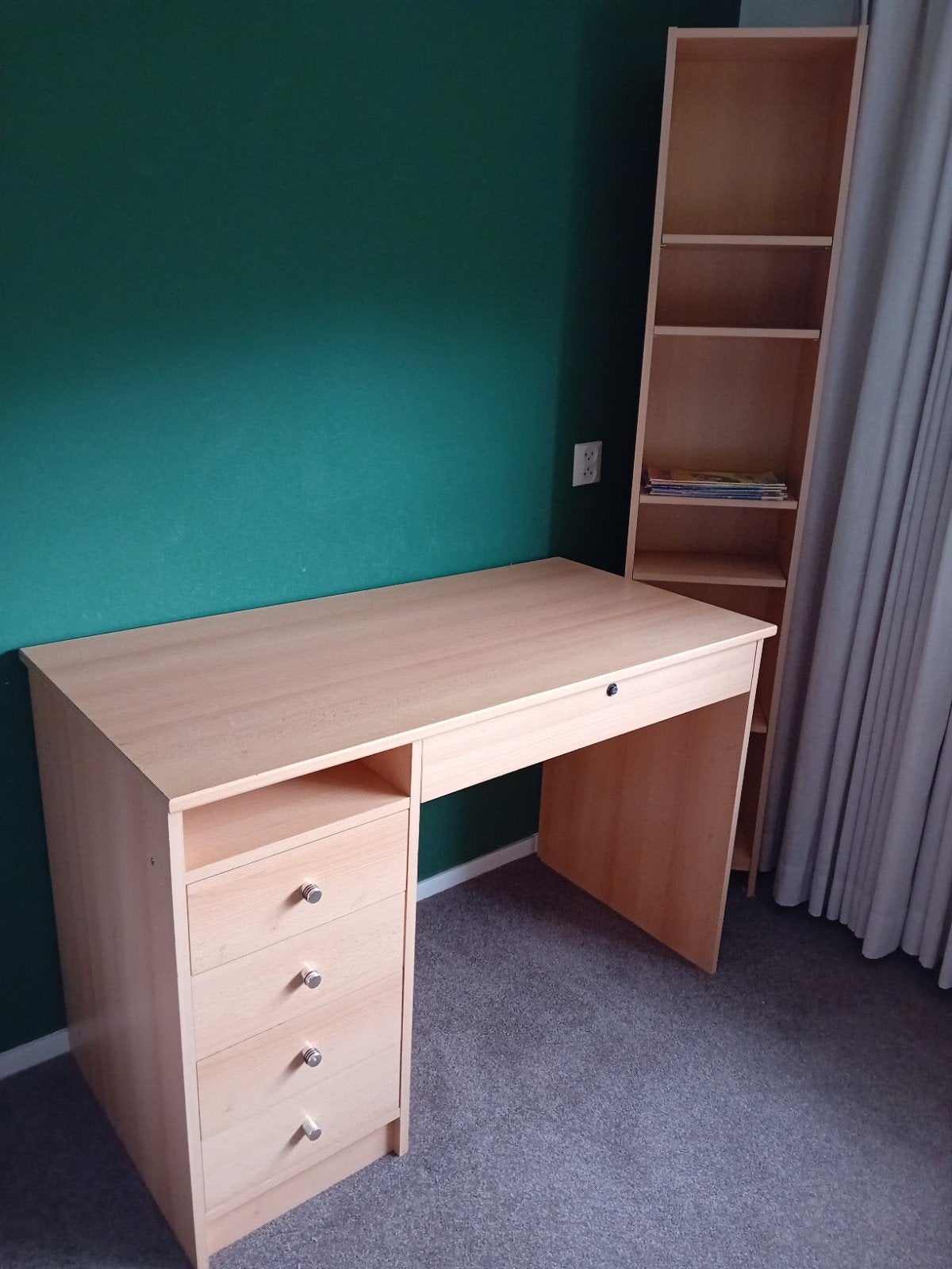bureau met twee  boekenkastjes beukenkleur, Ophalen, Gebruikt, 75 cm, 110 cm