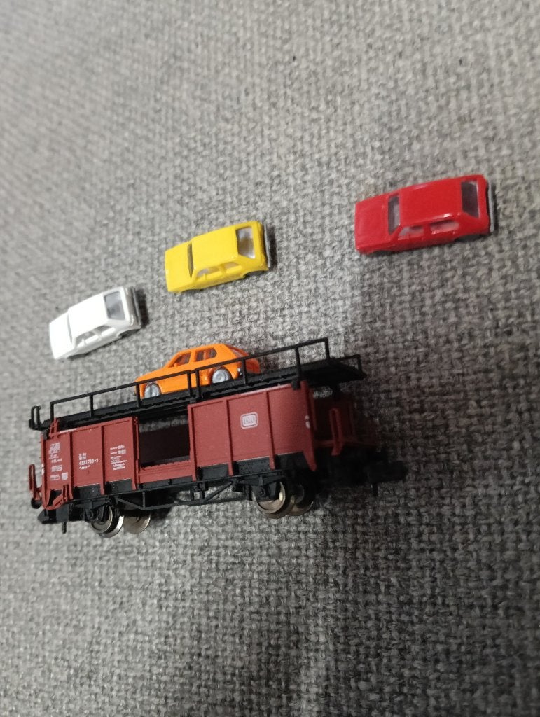 Fleischmann  Autotransporter met vier auto's van de DB, Hobby en Vrije tijd, Modeltreinen | N-Spoor, Gebruikt, Gelijkstroom, Fleischmann