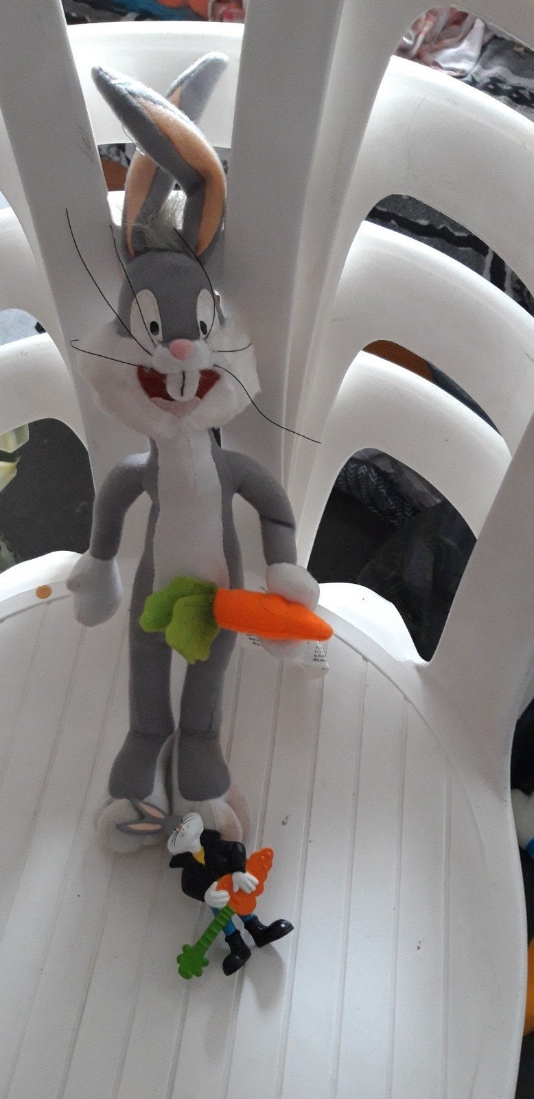 Bugs bunny knuffeltje 38 cm  poppetje 10 cm, Ophalen of Verzenden, Zo goed als nieuw, Knuffel