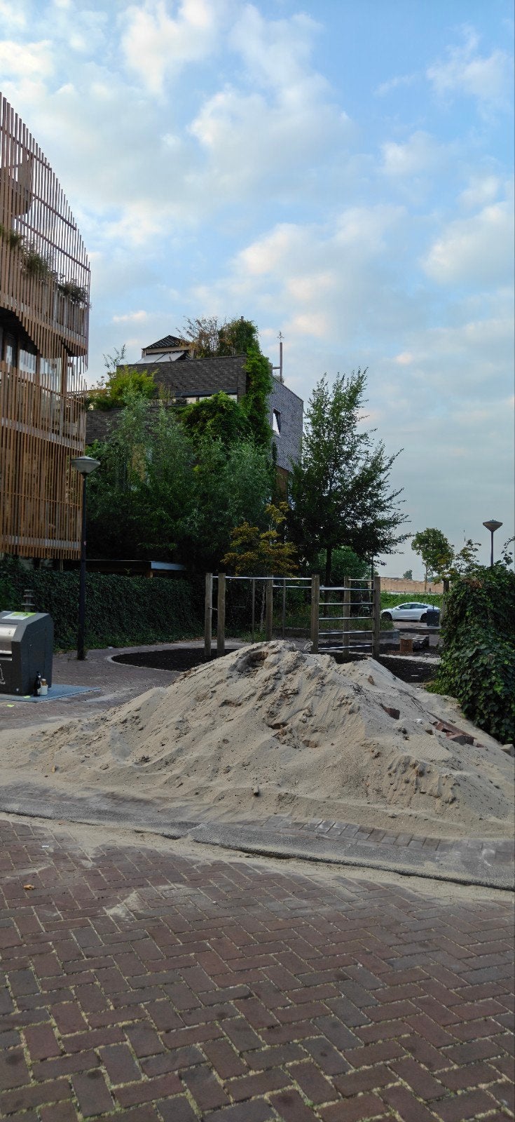 Ophoogzand _ straatzand ±4-5m³ – (kraan aanwezig), Tuin en Terras, Zand, Gebruikt, Straatzand, Ophalen