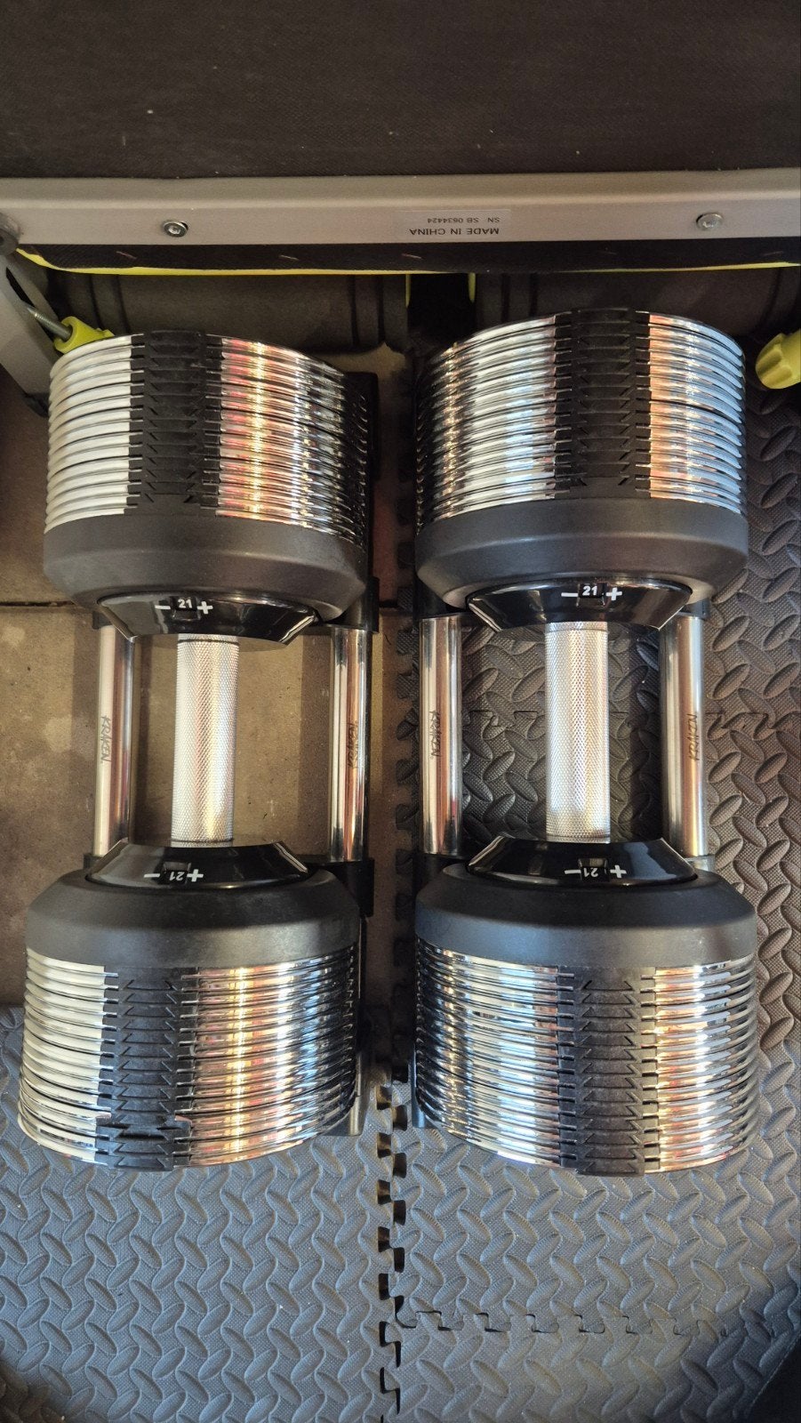 Kraken verstelbare dumbbells (2x 32kg), Ophalen, Zo goed als nieuw, Rug, Dumbbell