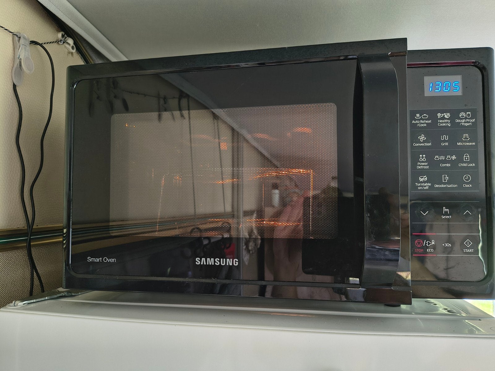 Samsung Combimagnetron MC28H5013AK, Ophalen, Combimagnetron, Gebruikt, Draaiplateau