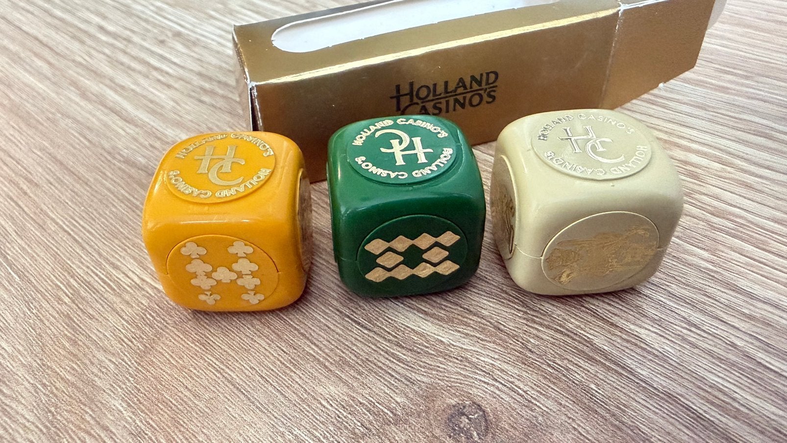 3 geur dobbelstenen uitgegeven door holland casino, Ophalen, Nieuw, Overige typen