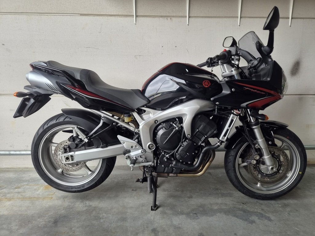Yamaha fazer 600, Motoren, Occasion, 4 cilinders, Motorrijbewijs A, Bedrijf