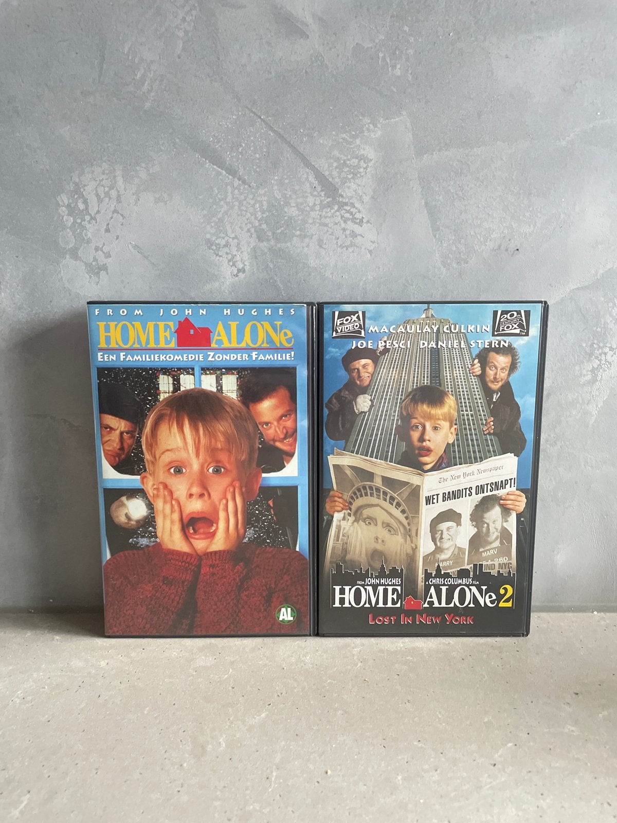 Home Alone 1 & 2 VHS - Klassieke Kerstfilms, Nederlands ondertiteld, Alle leeftijden, Ophalen of Verzenden, Komedie